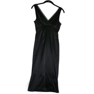 Bebe  Stretcy Bandage Dress  with "V" Lace Trim Front /Back Neckline Size Small